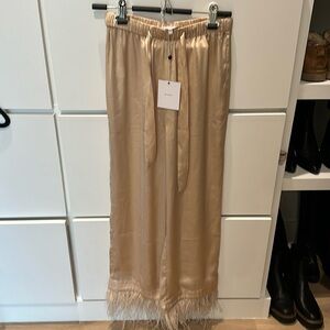NWT l’academie chantal pants